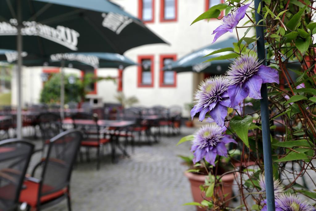 Gasthof Und Hotel Roter Hirsch Claußnitz Exteriér fotografie