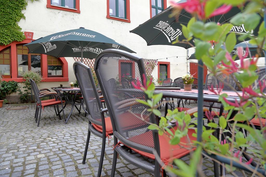Gasthof Und Hotel Roter Hirsch Claußnitz Exteriér fotografie